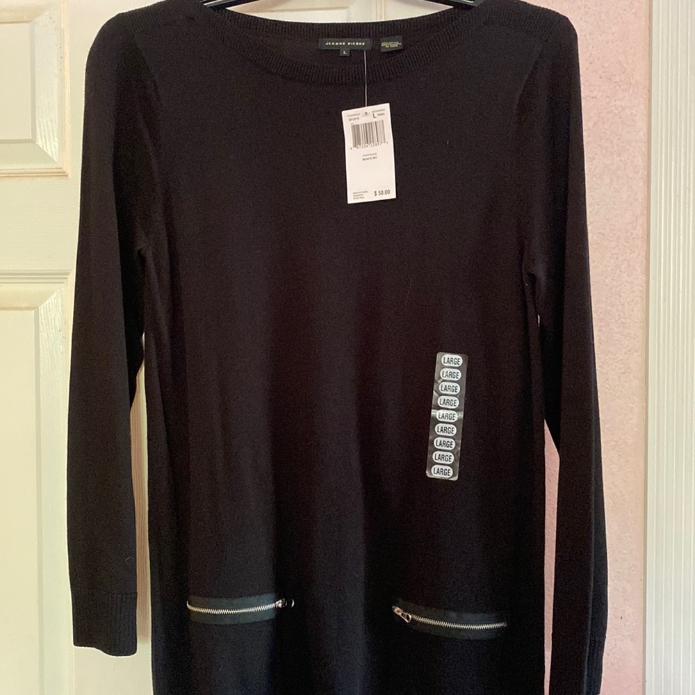 Jeanne Pierre - BRAND NEW, NEVER WORN - Black Top/Sweater